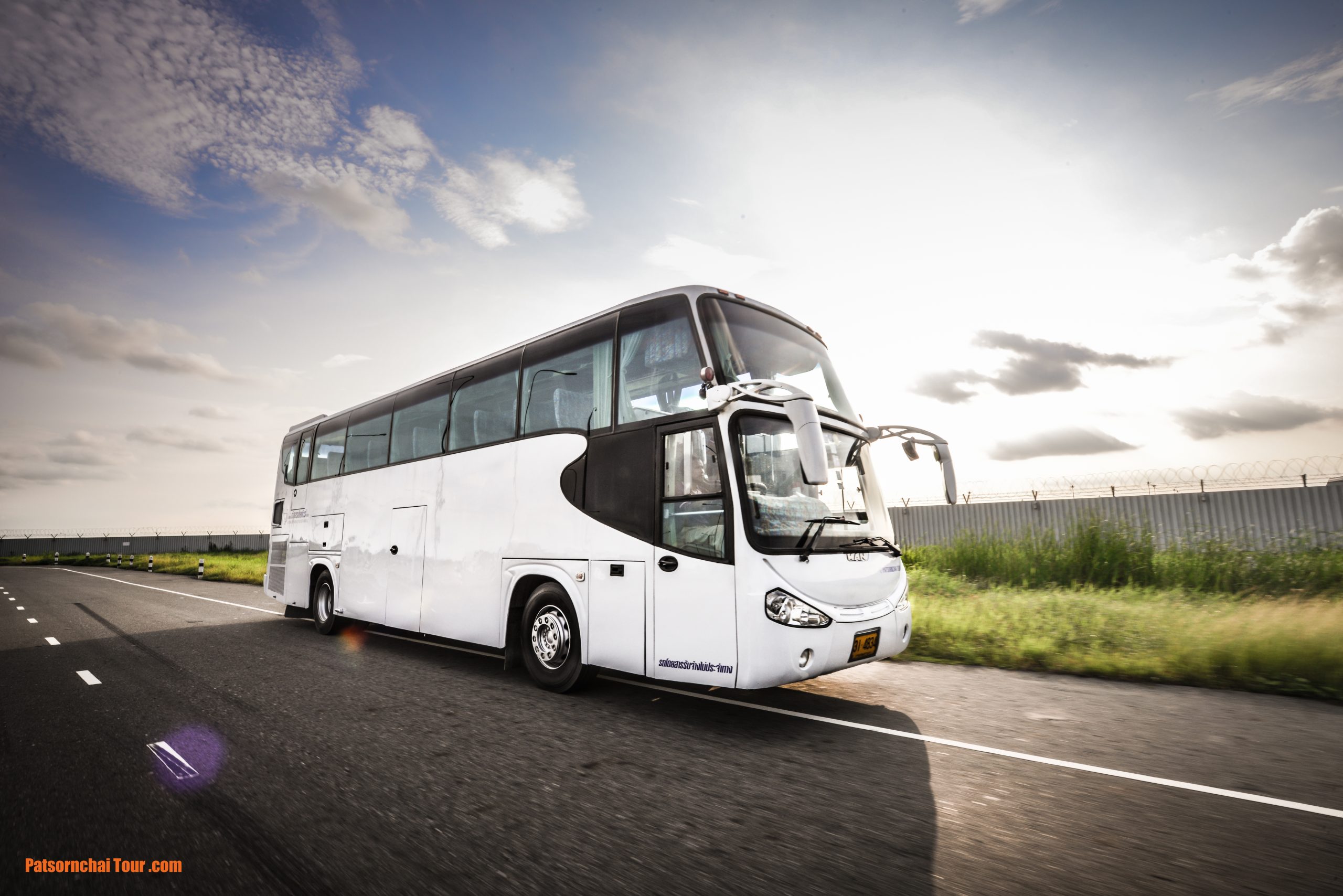 45 SEATER COACH